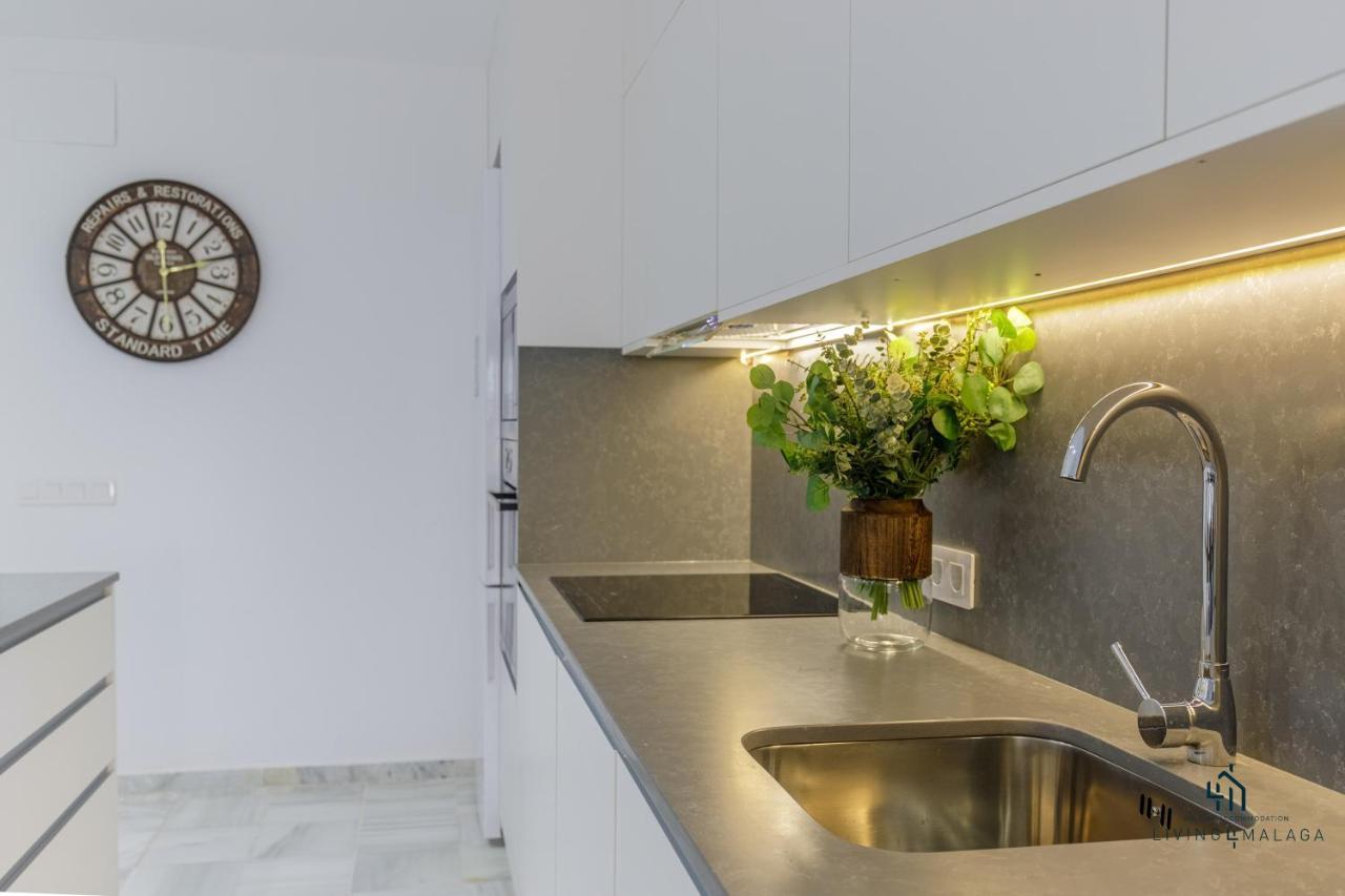 Apartamento Living4Malaga Malaga Centre Premium Exterior foto